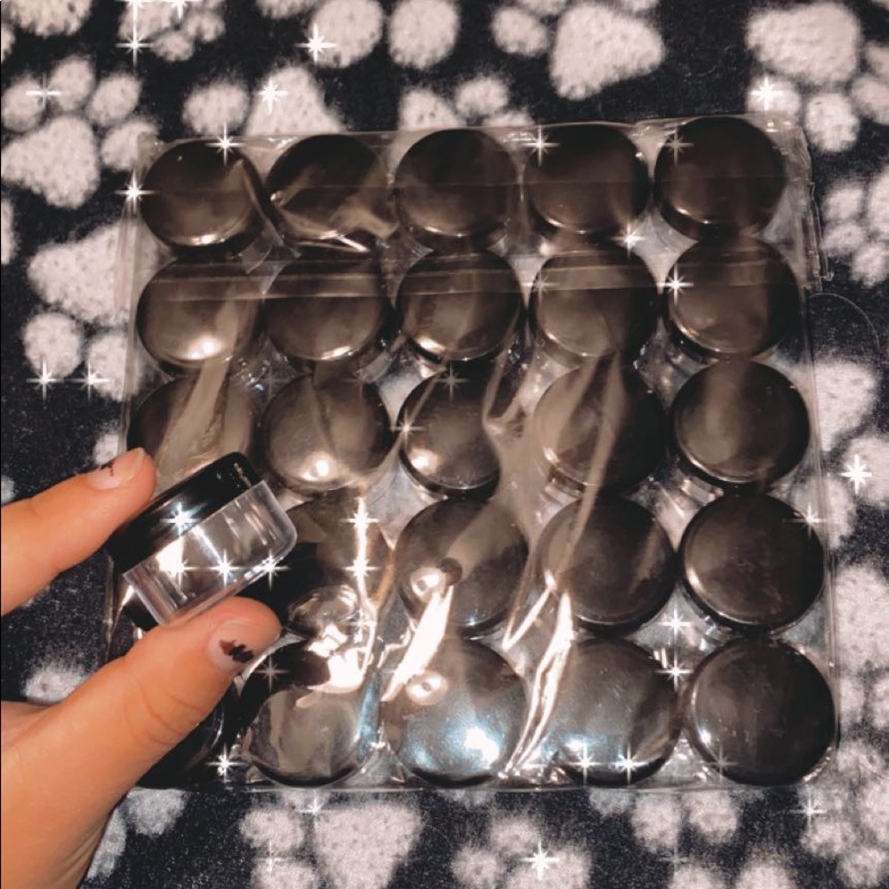 5g containers - 25 count